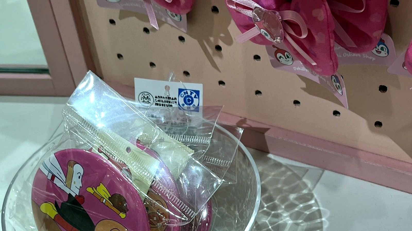 アンパンマンの仙台限定缶クリップバッジ